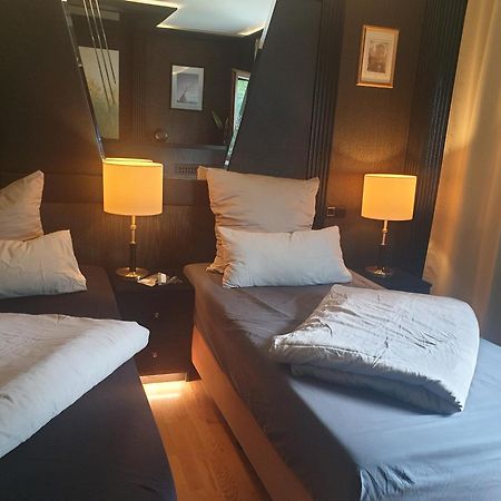 Miet-Kamp Ruhig, Zentral, Nahe Messe, Ausgefallenes Design 2 Schlafzimmer Berlin Luaran gambar